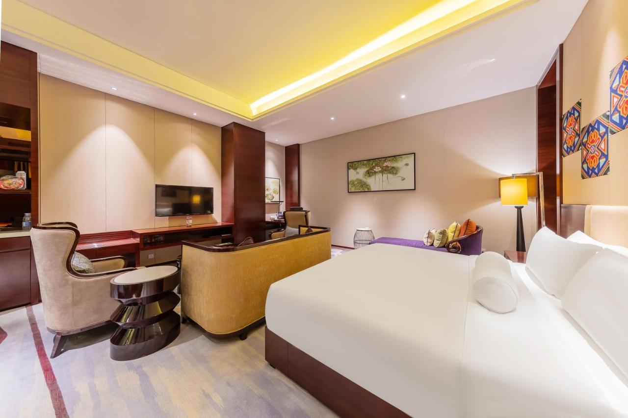 Movenpick Hotel Enshi Exterior foto