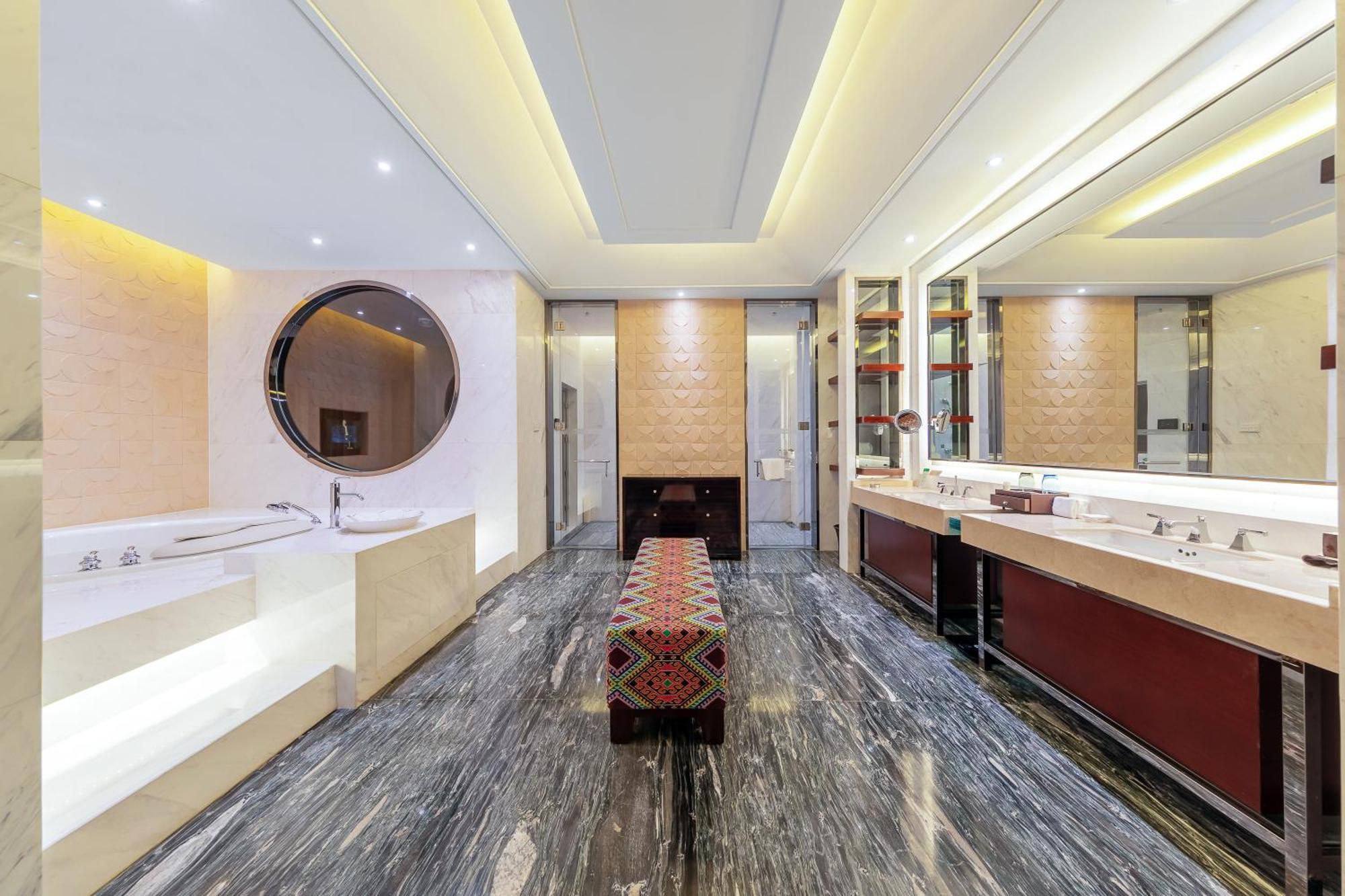 Movenpick Hotel Enshi Exterior foto
